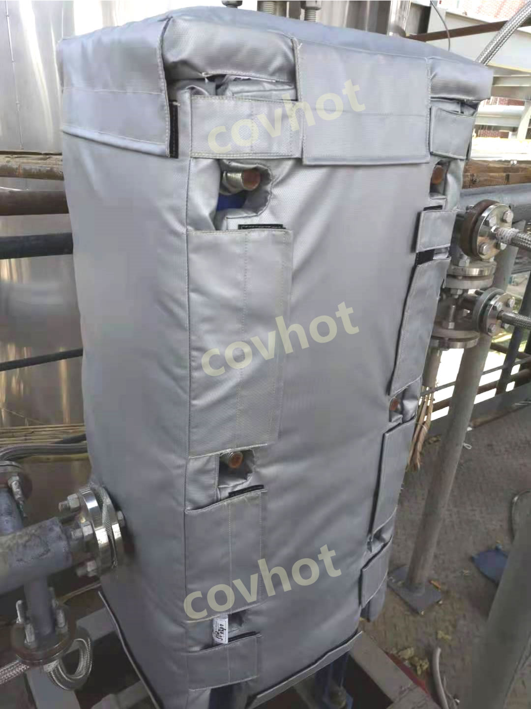 板式<a href=http://m.e-ja.cn/e/tags/?tagname=%E6%8D%A2%E7%83%AD%E5%99%A8%E4%BF%9D%E6%B8%A9 target=_blank class=infotextkey>換熱器保溫</a>衣